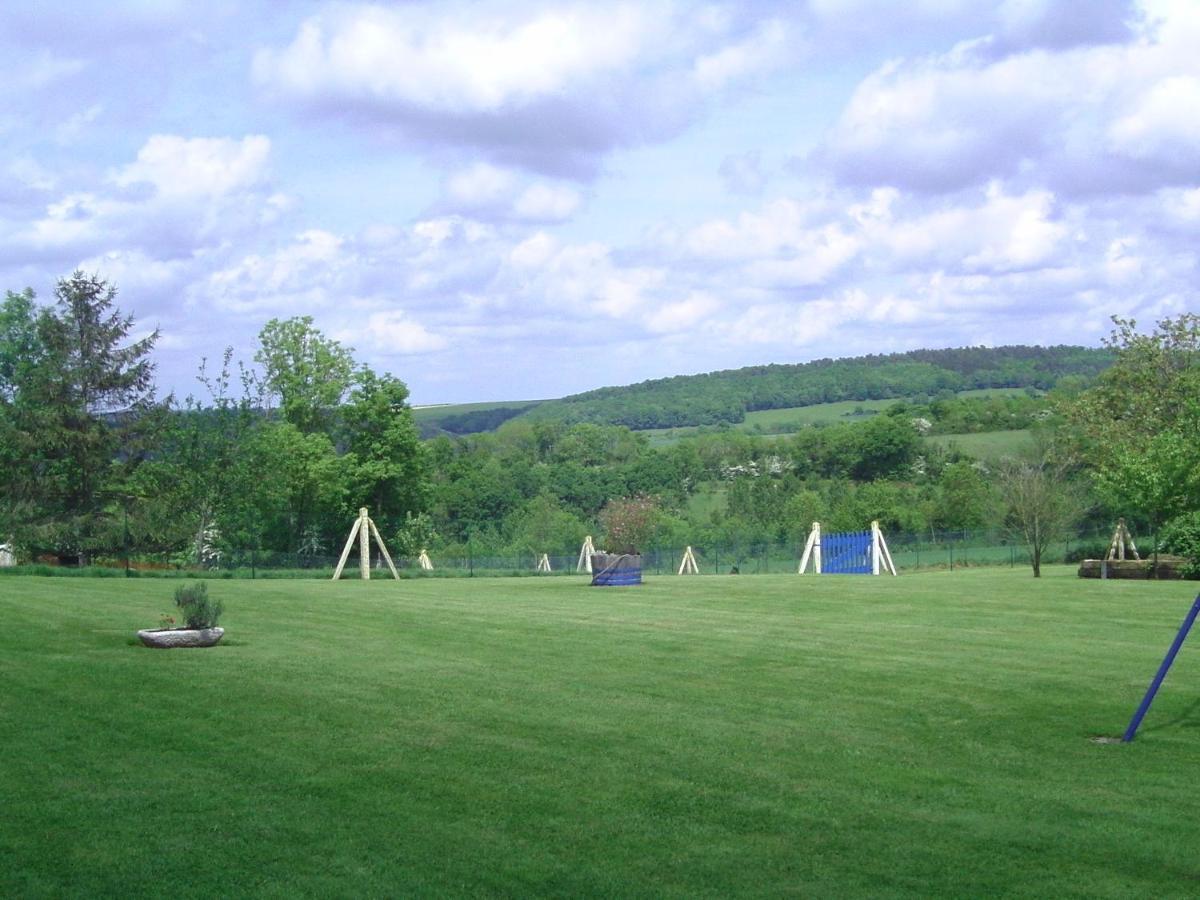 Chambre D'Hotes De La Mousse Saint Remy sur Orne Exterior foto